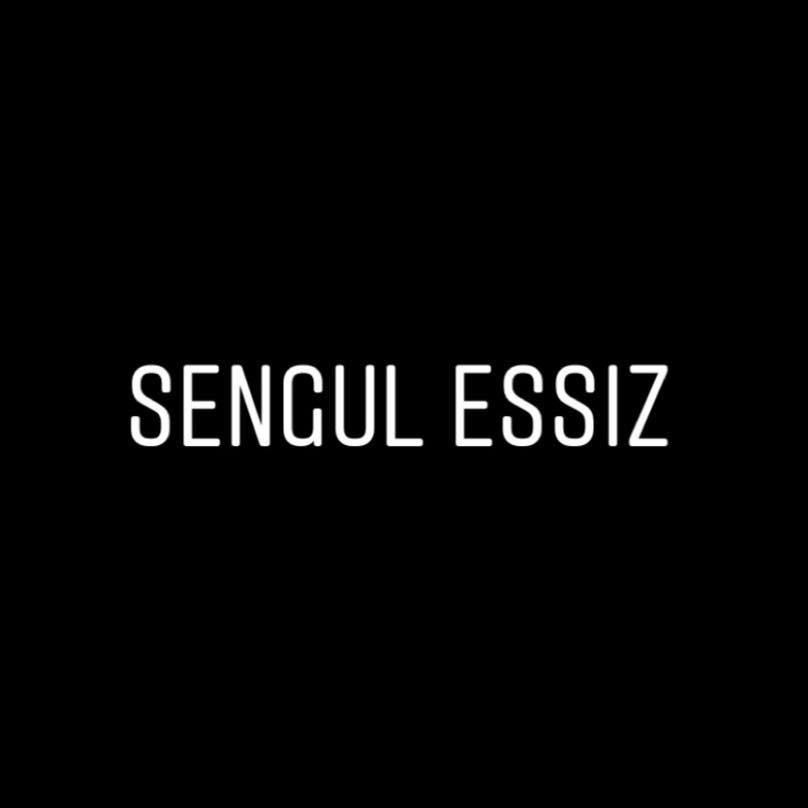 Sengul Essiz Style & Fashion